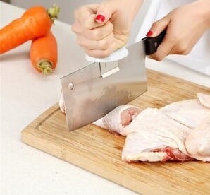Best Knife to Cut Chicken 