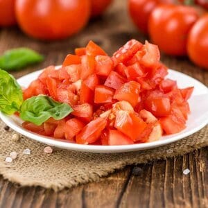 How to slice a tomato into dice