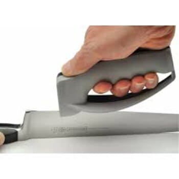 Manual knife sharpeners