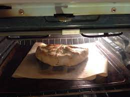 Can you put parchment paper in the microwave? 