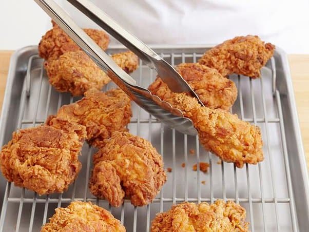 How to Reheat KFC Chicken in a Toaster Oven