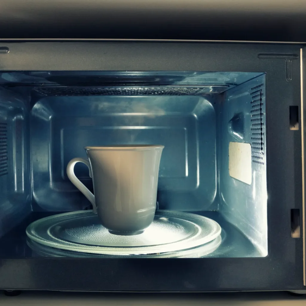 Can you microwave water?