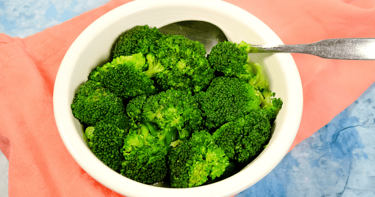 How to microwave broccoli?