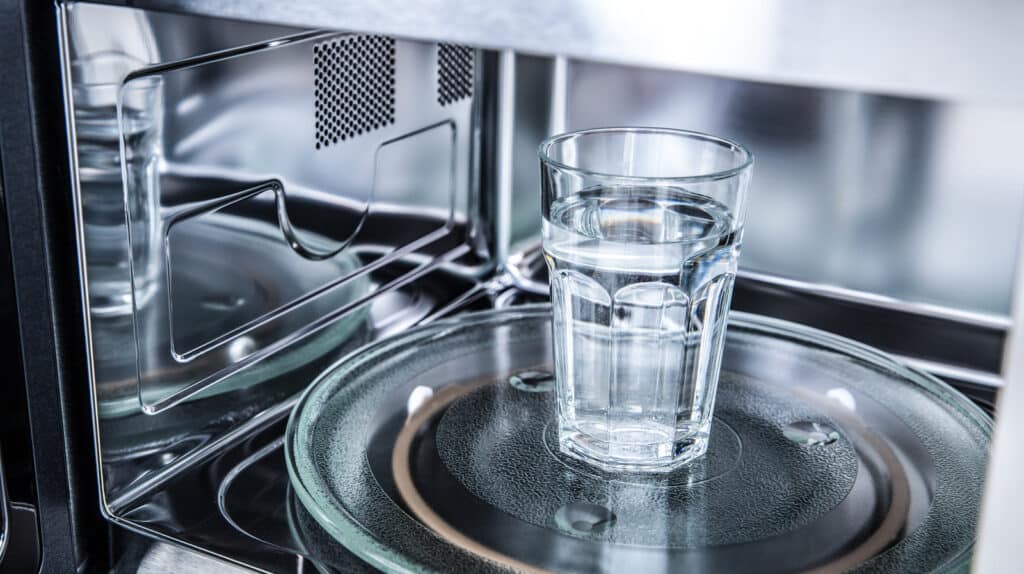 Can you microwave water?